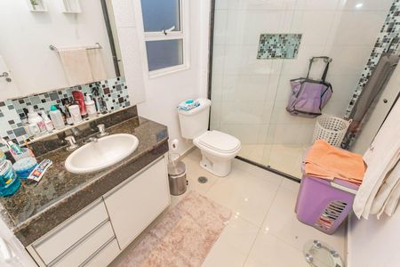 Casa à venda com 150m², 3 quartos e 3 vagasBanheiro da Suíte 1