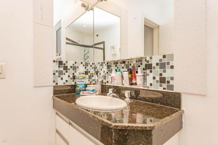 Casa à venda com 150m², 3 quartos e 3 vagasBanheiro da Suíte 1