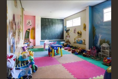 Apartamento à venda com 170m², 4 quartos e 3 vagas Apartamento à venda com 170m², 4 quartos e 3 vagasBrinquedoteca
