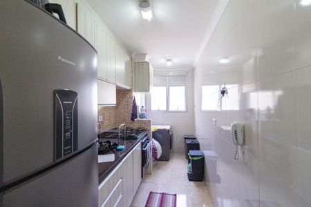 Apartamento à venda com 64m², 3 quartos e 1 vaga Apartamento à venda com 64m², 3 quartos e 1 vagaCozinha e área de serviço