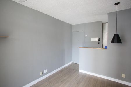 Sala de apartamento à venda com 2 quartos, 50m² em Anil, Rio de Janeiro