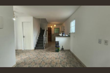 Sala de casa de condomínio à venda com 3 quartos, 113m² em Vargem Grande, Rio de Janeiro