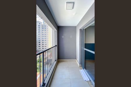 Varanda de kitnet/studio à venda com 1 quarto, 25m² em Vila Mariana, São Paulo