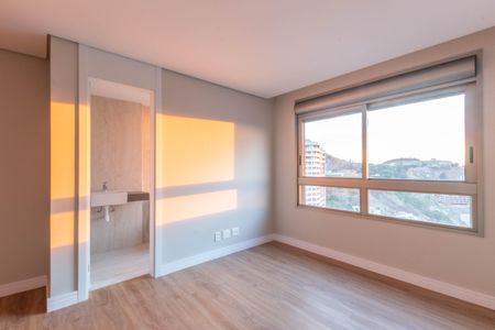 Apartamento à venda com 241m², 4 quartos e 4 vagasSuíte 2