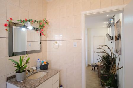 Casa à venda com 205m², 3 quartos e 1 vagaBanheiro da Suíte 1