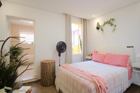 Casa à venda com 205m², 3 quartos e 1 vagaSuíte 1