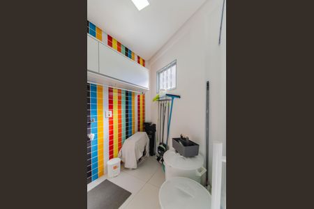 Casa à venda com 100m², 3 quartos e 1 vaga Casa à venda com 100m², 3 quartos e 1 vagaÁrea de Serviço