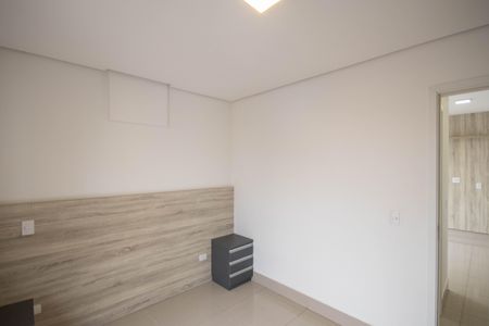 Quarto de apartamento para alugar com 1 quarto, 53m² em Vila Paiva, São Paulo