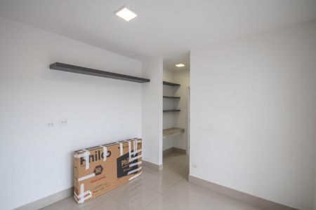 Sala de apartamento para alugar com 1 quarto, 53m² em Vila Paiva, São Paulo
