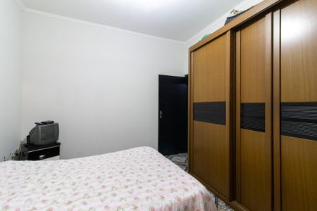 Casa à venda com 220m², 4 quartos e 4 vagasQuarto 2