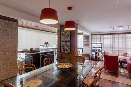 Sala de Jantar de apartamento à venda com 3 quartos, 181m² em Itaim Bibi, São Paulo