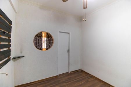 Apartamento à venda com 34m², 1 quarto e sem vagaSala