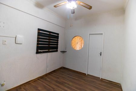 Apartamento à venda com 34m², 1 quarto e sem vagaSala