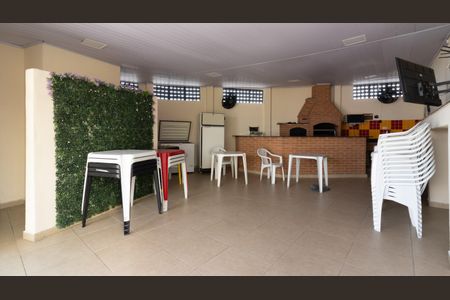 Apartamento à venda com 53m², 2 quartos e sem vaga Apartamento à venda com 53m², 2 quartos e sem vagaÁrea comum - Salão de festas