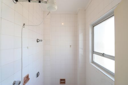 Apartamento para alugar com 213m², 3 quartos e 2 vagasBanheiro de serviço