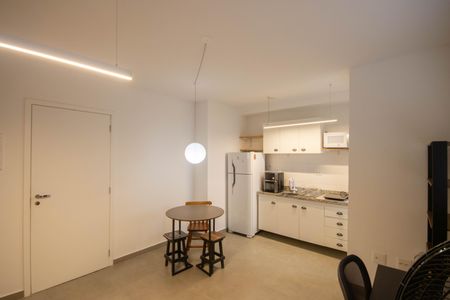 Cozinha de kitnet/studio para alugar com 1 quarto, 31m² em Vila Mazzei, São Paulo