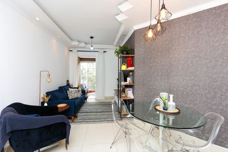 Sala  de apartamento para alugar com 2 quartos, 57m² em Parque Taboão, Taboão da Serra