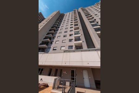 Fachada do Prédio de apartamento à venda com 2 quartos, 44m² em Jardim Tupanci, Barueri