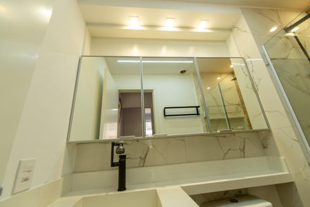 Apartamento à venda com 44m², 2 quartos e 1 vagaBanheiro Social