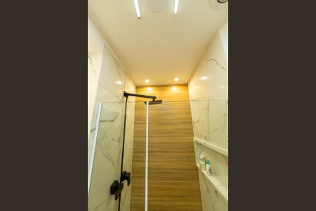 Apartamento à venda com 44m², 2 quartos e 1 vagaBanheiro Social