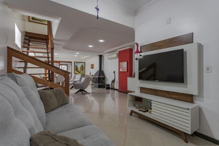 Sala de casa à venda com 2 quartos, 170m² em Sarandi, Porto Alegre