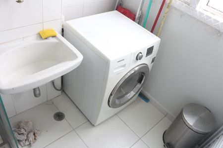 Apartamento à venda com 69m², 2 quartos e 1 vagaÁrea de Serviço