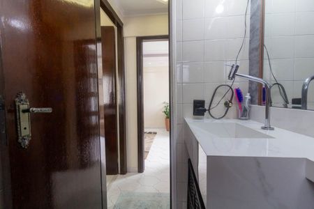 Apartamento à venda com 56m², 2 quartos e 1 vagaBanheiro