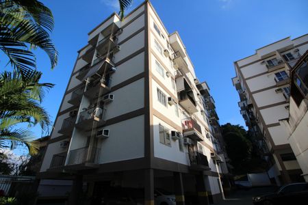 Apartamento à venda com 64m², 2 quartos e 1 vagaFachada