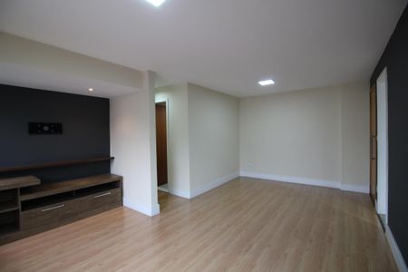 Sala de apartamento à venda com 2 quartos, 64m² em Freguesia (jacarepaguá), Rio de Janeiro