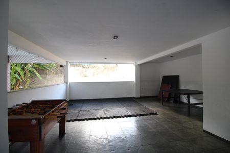 Apartamento à venda com 64m², 2 quartos e 1 vagaÁrea Comum