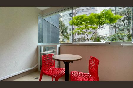 Varanda de kitnet/studio para alugar com 1 quarto, 24m² em Vila Madalena, São Paulo