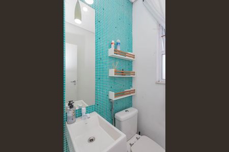 Casa à venda com 120m², 3 quartos e sem vagaBanheiro