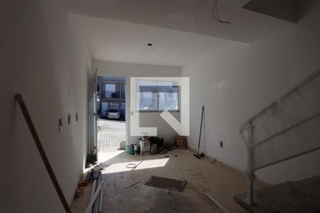 Casa de Condomínio para alugar com 2 quartos, 49m² em Da Graça, Cotia