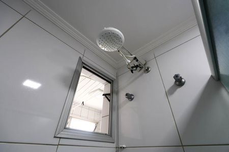 Apartamento à venda com 73m², 3 quartos e 1 vaga Apartamento à venda com 73m², 3 quartos e 1 vagaBanheiro Social