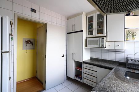 Apartamento à venda com 73m², 3 quartos e 1 vaga Apartamento à venda com 73m², 3 quartos e 1 vagaCozinha