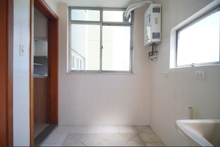 Apartamento para alugar com 129m², 2 quartos e 1 vagaÁrea de Serviço