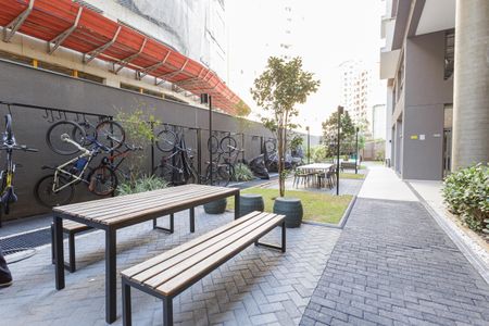 Studio à venda com 26m², 1 quarto e sem vaga Studio à venda com 26m², 1 quarto e sem vagaÁrea comum