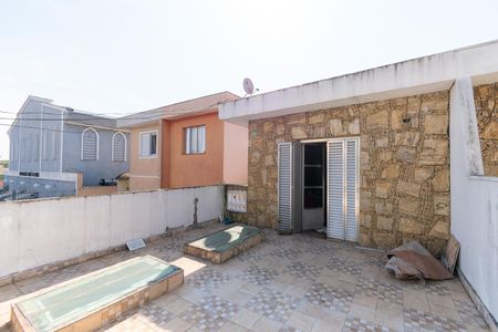 Casa à venda com 200m², 6 quartos e 2 vagas Casa à venda com 200m², 6 quartos e 2 vagasVaranda da Suíte