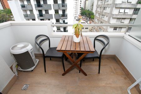 Varanda de apartamento para alugar com 1 quarto, 50m² em Jardim Paulista, São Paulo