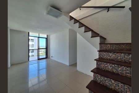 Sala  de apartamento para alugar com 5 quartos, 148m² em Recreio dos Bandeirantes, Rio de Janeiro