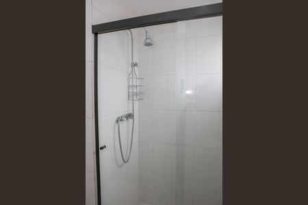 Apartamento para alugar com 189m², 3 quartos e 3 vagas Apartamento para alugar com 189m², 3 quartos e 3 vagasBanheiro da Suíte 1