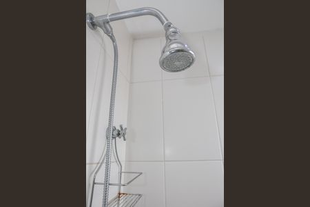 Apartamento para alugar com 189m², 3 quartos e 3 vagas Apartamento para alugar com 189m², 3 quartos e 3 vagasBanheiro da Suíte 1