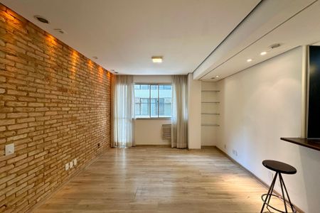 Sala de apartamento para alugar com 2 quartos, 95m² em Botafogo, Rio de Janeiro