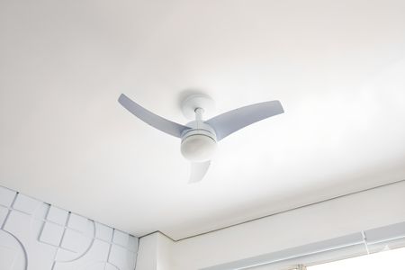 Sala/Quarto de casa para alugar com 1 quarto, 25m² em Jardim Ivana, São Paulo