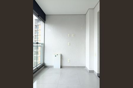 Varanda de kitnet/studio para alugar com 1 quarto, 30m² em Pinheiros, São Paulo