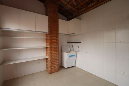 Casa à venda com 180m², 3 quartos e 4 vagasÁrea de Serviço