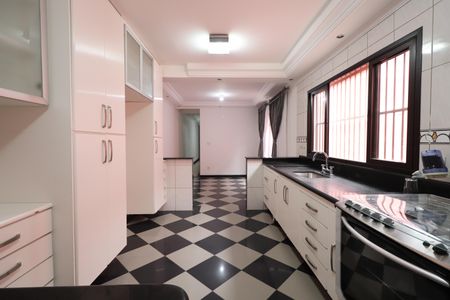 Casa à venda com 180m², 3 quartos e 4 vagasCozinha