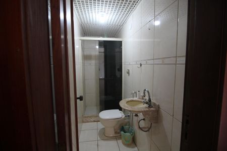 Casa à venda com 412m², 5 quartos e 3 vagasBanheiro Social 2