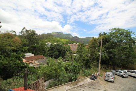 Casa à venda com 412m², 5 quartos e 3 vagasSala - Vista