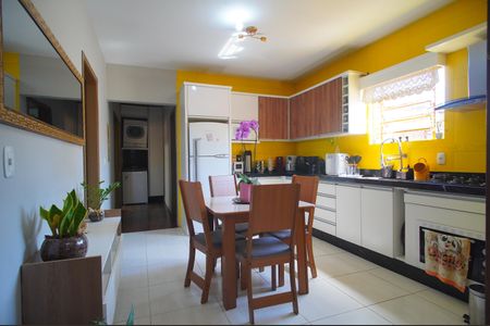 Casa à venda com 150m², 3 quartos e 1 vagaCozinha